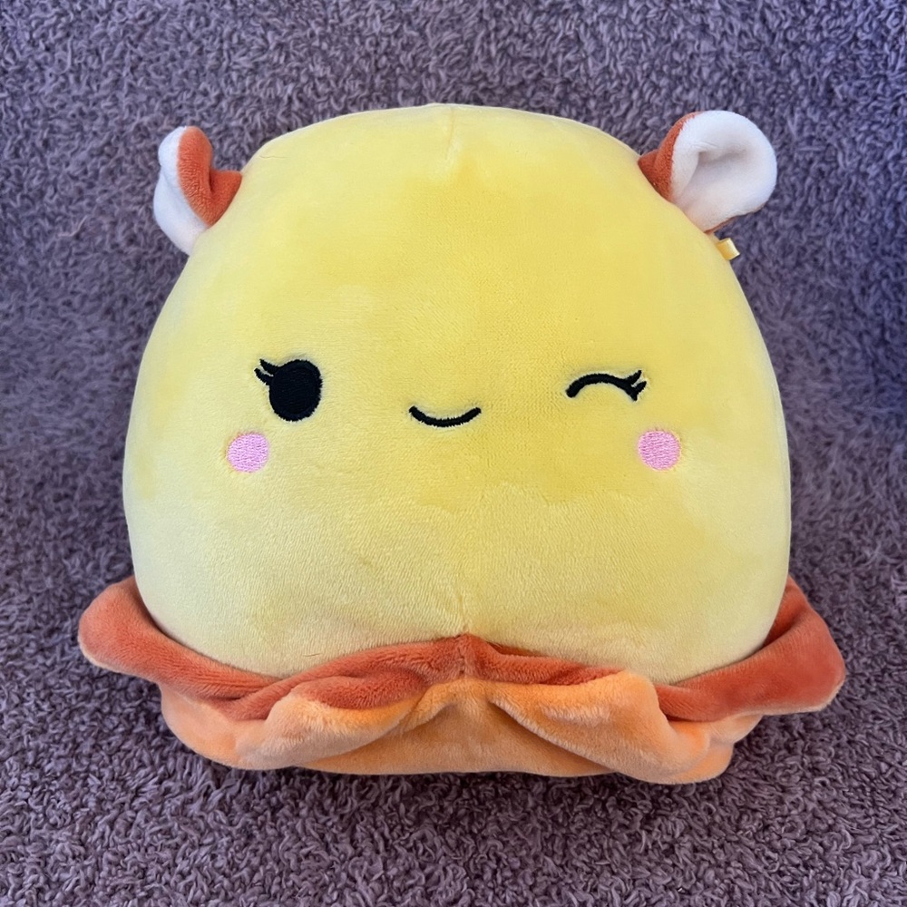 Bijan the winking octopus squishmallow!